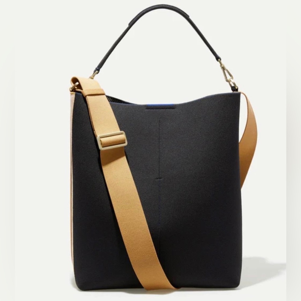 Rothy’s the bucket bag